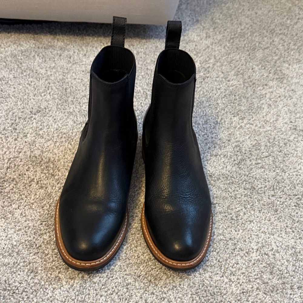 Nisolo Carmen Chelsea Boots